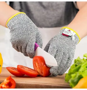 Cut Resistant Gloves image