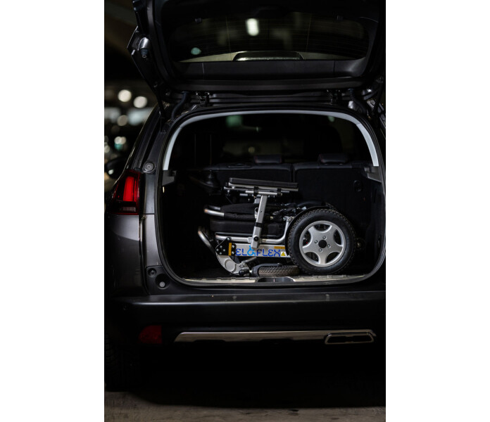 Modell K galleri5 1 687x1030 kuva